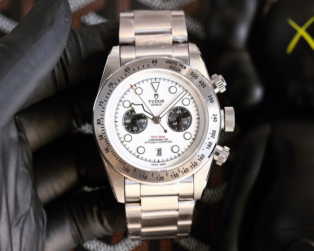 Tudor Black Bay 42mm Automatyczny AAA Replika wysokiej jakości Zegarki Zegarek