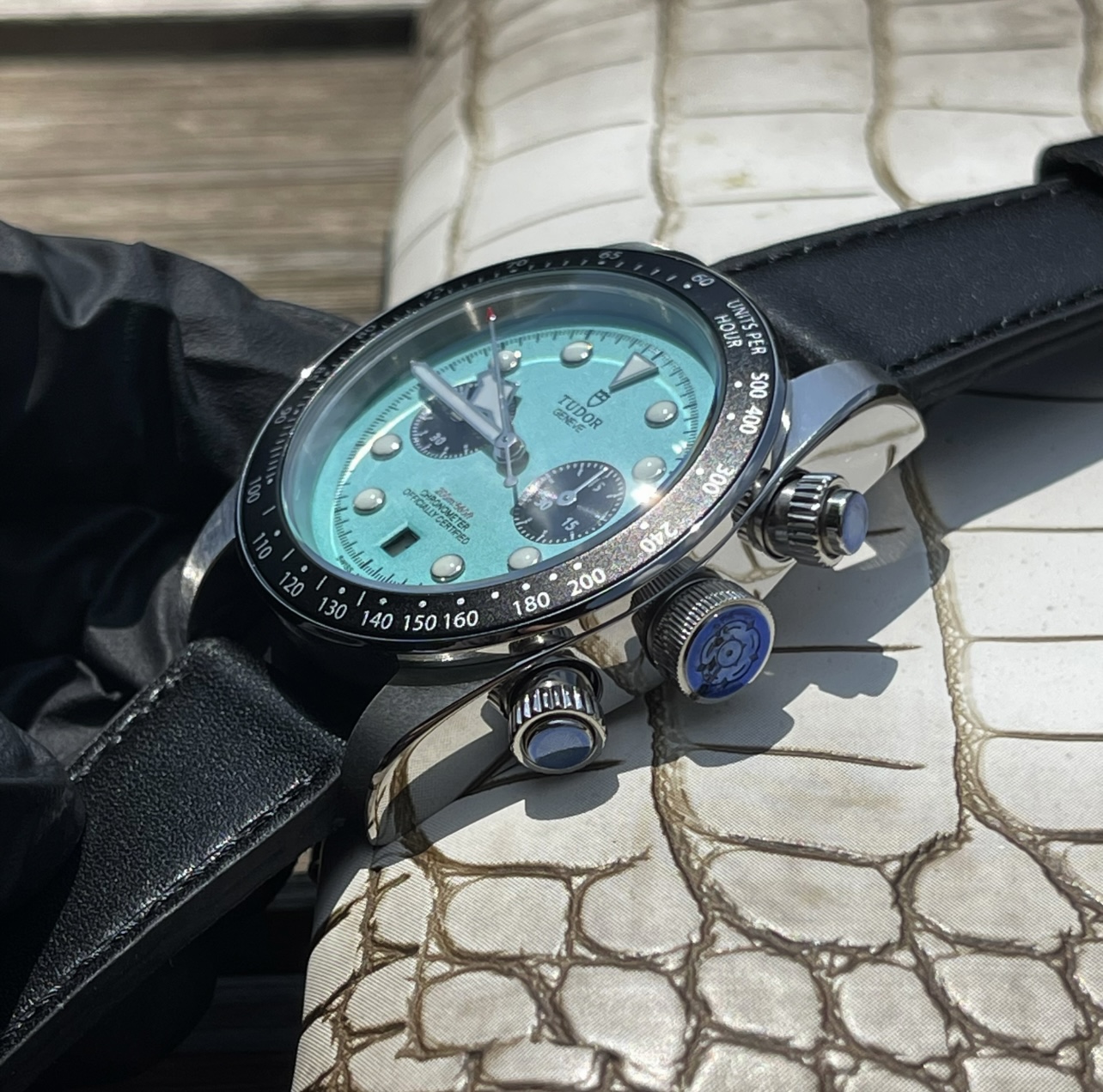 Tudor Black Bay 42mm Automatyczny AAA Replika wysokiej jakości Zegarki Zegarek - Image 4